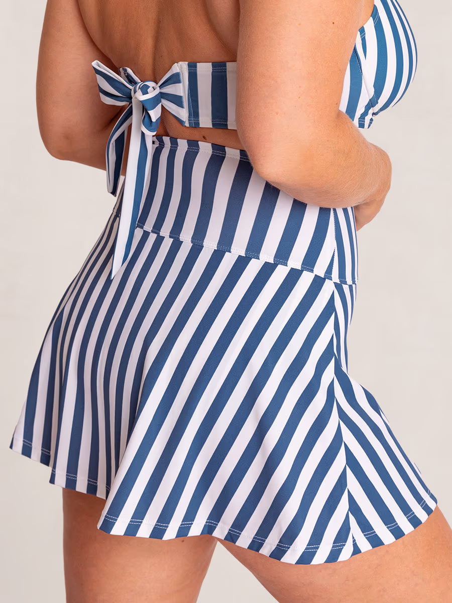 Bundle Honeyglowlove Essentials - 1 Ruffled Bikini Top + 1 Swim Skirt