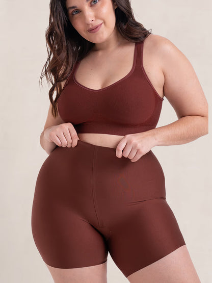 Truekind® Seamless Stretch Mid-Waist Short